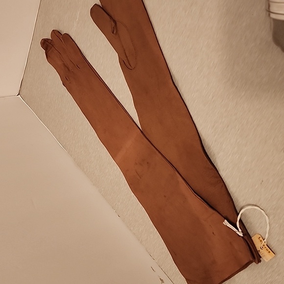 Lazarus Camel Driving Gloves-France - Picture 6 of 8